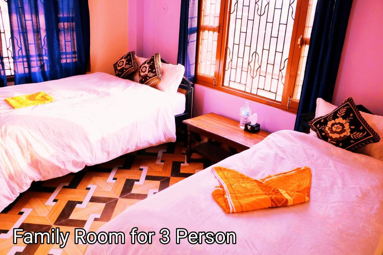 Hotel National Park Sauraha- Homely Stay And Peaceful Location With Jungle Safari Arrangements ภายนอก รูปภาพ