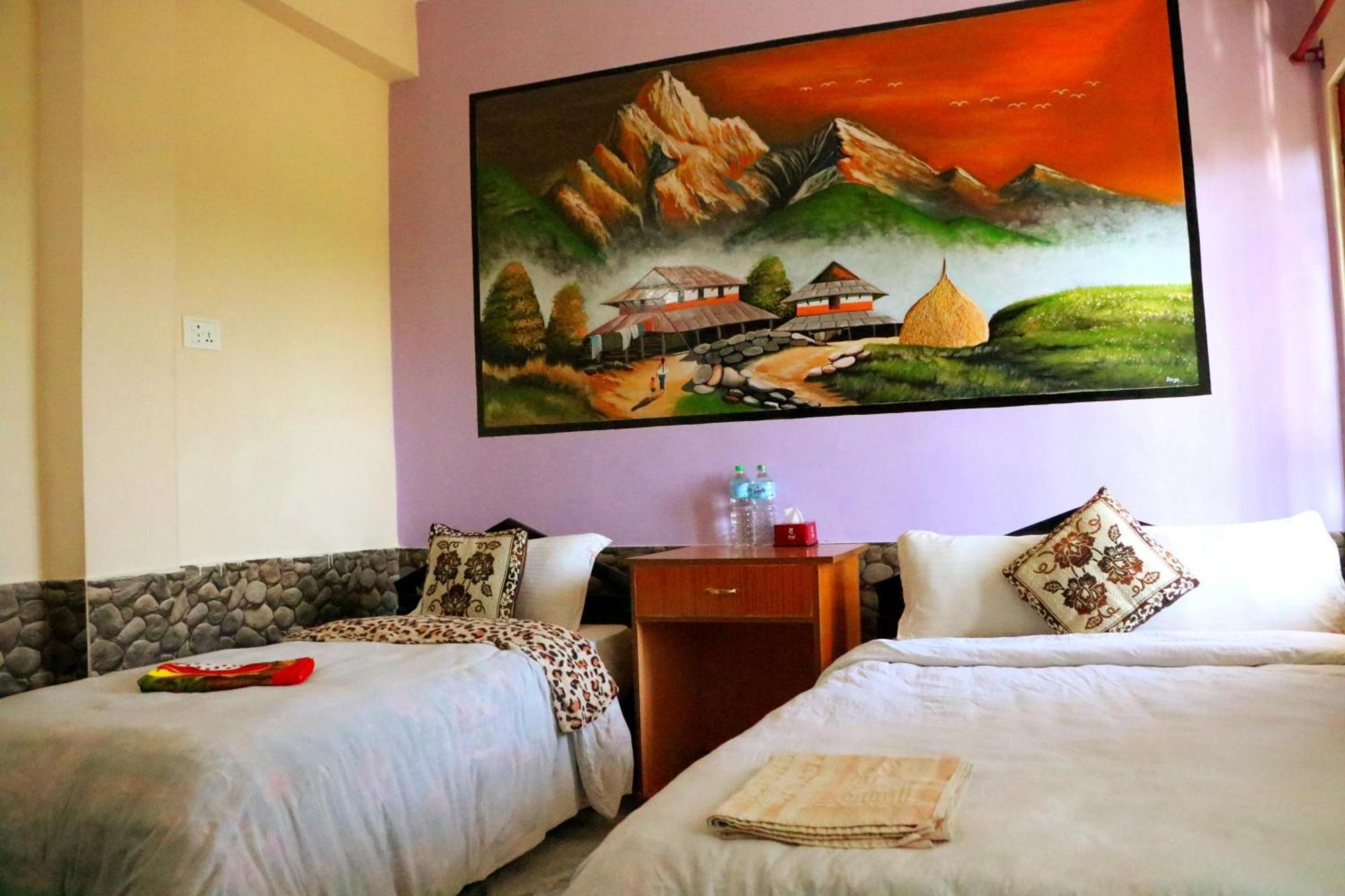 Hotel National Park Sauraha- Homely Stay And Peaceful Location With Jungle Safari Arrangements ภายนอก รูปภาพ
